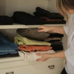 How to Declutter Your Closet in