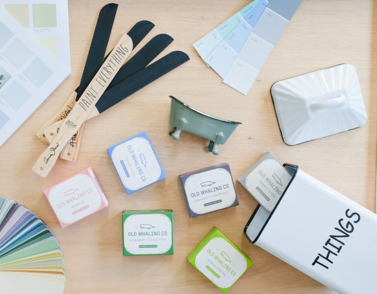 Labels to Keep Shared Spaces Organized